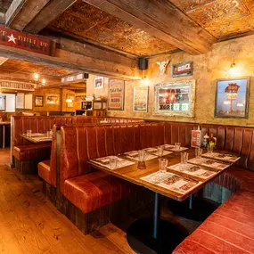 Hickory's Smokehouse Swindon - Family Dining Area