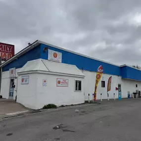 Bild von CoinFlip Bitcoin ATM - Four Brothers Food Mart (Louisville)