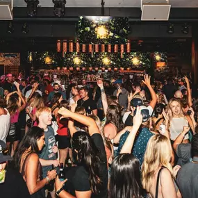 Bild von Dierks Bentley's Whiskey Row Denver