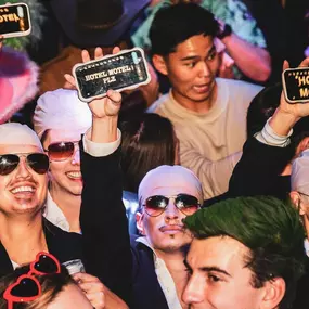 Bild von Dierks Bentley's Whiskey Row Gilbert