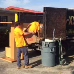 XS Trash | Miami Junk Removal & Hauling Service