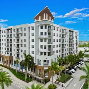 Bild von Artsquare at Hallandale