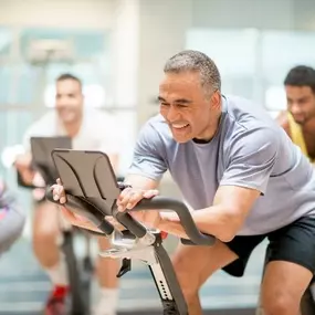 Cardio test in progress: illustrates data-driven fitness tracking we integrate with GLP-1 dosing for optimized calorie burn and heart health.