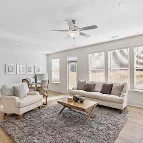 Bild von Vaughn Townhomes