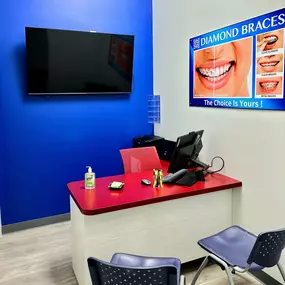 Bild von Diamond Braces Orthodontist: Braces & Invisalign