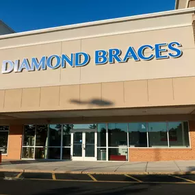 Bild von Diamond Braces Orthodontist: Braces & Invisalign