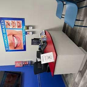 Bild von Diamond Braces Orthodontist: Braces & Invisalign