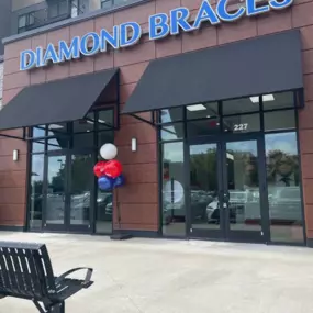 Bild von Diamond Braces Orthodontist: Braces & Invisalign