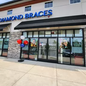 Bild von Diamond Braces Orthodontist: Braces & Invisalign