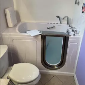 Bild von AZ Tub Guy