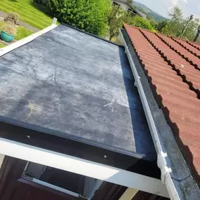 Bild von Roof Revive
