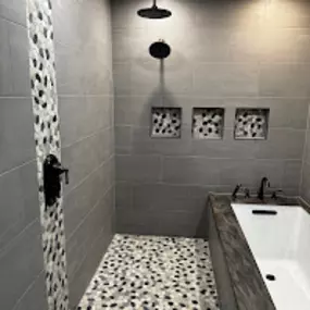 Bild von Precision Tile & Flooring LLC