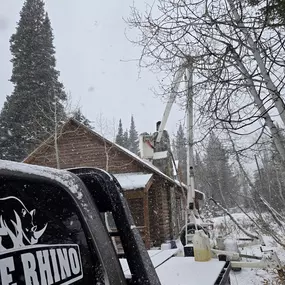 Bild von White Rhino Roofing and Construction