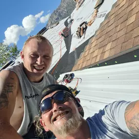 Bild von White Rhino Roofing and Construction