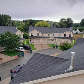 Bild von White Rhino Roofing and Construction