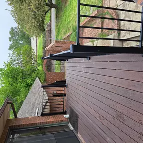Bild von White Rhino Roofing and Construction