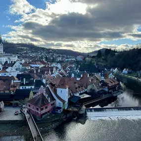 Bild von Regal Luxury Travel with Raymond