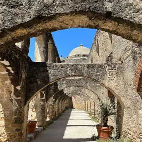 Bild von Regal Luxury Travel with Raymond