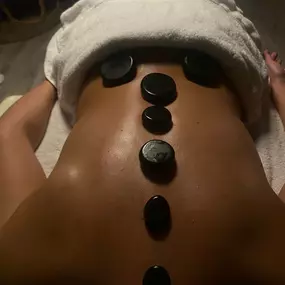 Bild von MelodiAy     Massage Wellness und Prävention