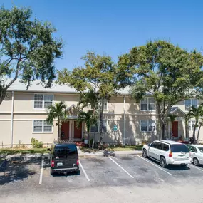 Bild von Oakwood Townhomes: Lake Worth FL Apartments