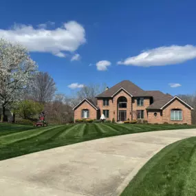 We don't just remove trees and do landscaping jobs. We also cut grass. Our lawn care service involves not just expertly mowing your lawn, but we also trim and edge your yard to give it the perfect finish. Call us to learn more about our lawn mowing services.