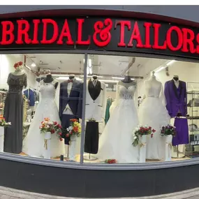 Bild von B X TAILOR & ALTERATION, Men & Women Suit Alterations