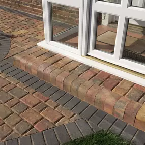 Bild von Creative Driveways Patios Paving Landscaping