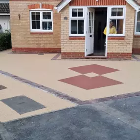 Bild von Creative Driveways Patios Paving Landscaping
