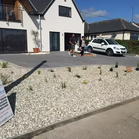 Bild von Creative Driveways Patios Paving Landscaping