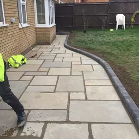 Bild von Creative Driveways Patios Paving Landscaping