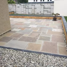 Bild von Creative Driveways Patios Paving Landscaping