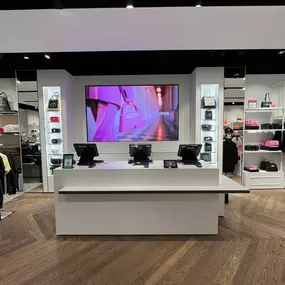 Bild von KARL LAGERFELD Outlet