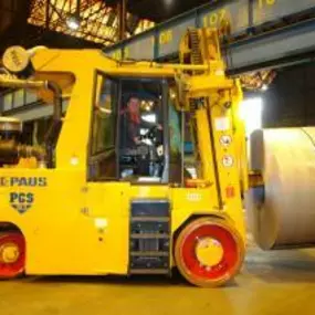 Santen Intern Transport BV Van