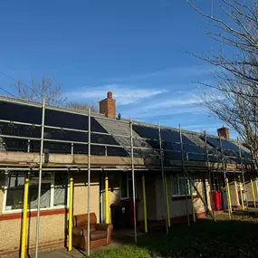Bild von J M E Solar & Roofing Ltd