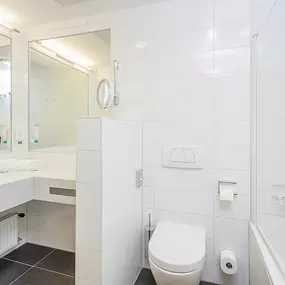 Standard Room bathroom
