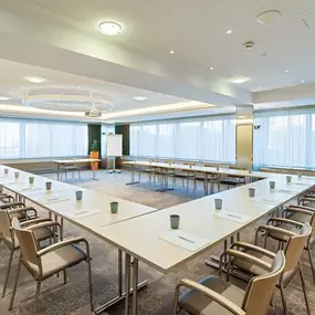 Meeting room Steyr U-shape set-up