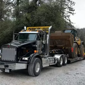 Bild von Copper Canyon Corporation | Heavy Equipment Hauling, Trucking & Paving
