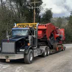 Bild von Copper Canyon Corporation | Heavy Equipment Hauling, Trucking & Paving