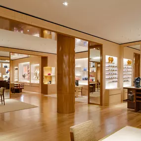 Bild von Louis Vuitton Houston Saks