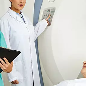MRT - Magnetresonanztomographie
1,5 und 3,0 Tesla Gerät