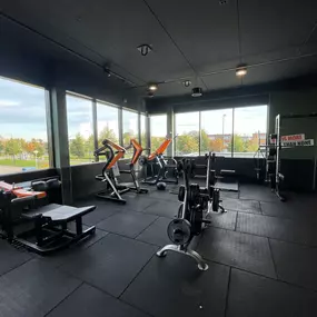 Basic-Fit Den Haag Sylvain Poonsstraat 24/7 - free weight zone