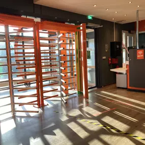 Basic-Fit Emmen Bislett 24/7 - balie