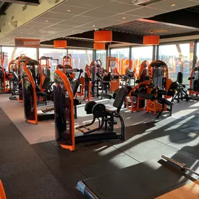 Basic-Fit Emmen Bislett 24/7 - strength zone