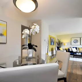 Bild von Lamberton Lake Apartments
