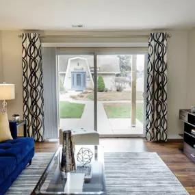 Bild von Lamberton Lake Apartments