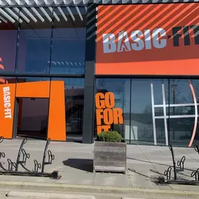 Basic-Fit Bergen op Zoom Markiezaatsweg 24/7 - entree