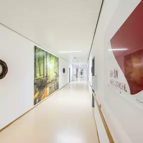 Flur des MVZs für Innere Medizin in Ankum