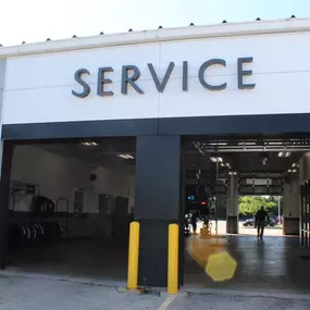 Russ Darrow Mazda of Greenfield Service Center.