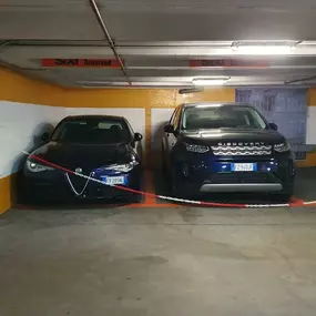 SIXT parcheggio Piazza Diaz - SIXT parking Diaz Square