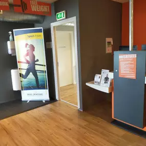 Basic-Fit Gennep Kleermakersgroes - balie